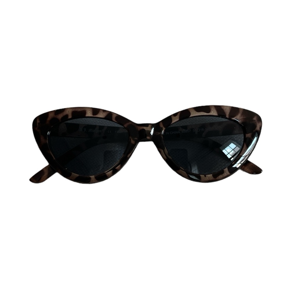 Tortoiseshell cat eye sunglasses